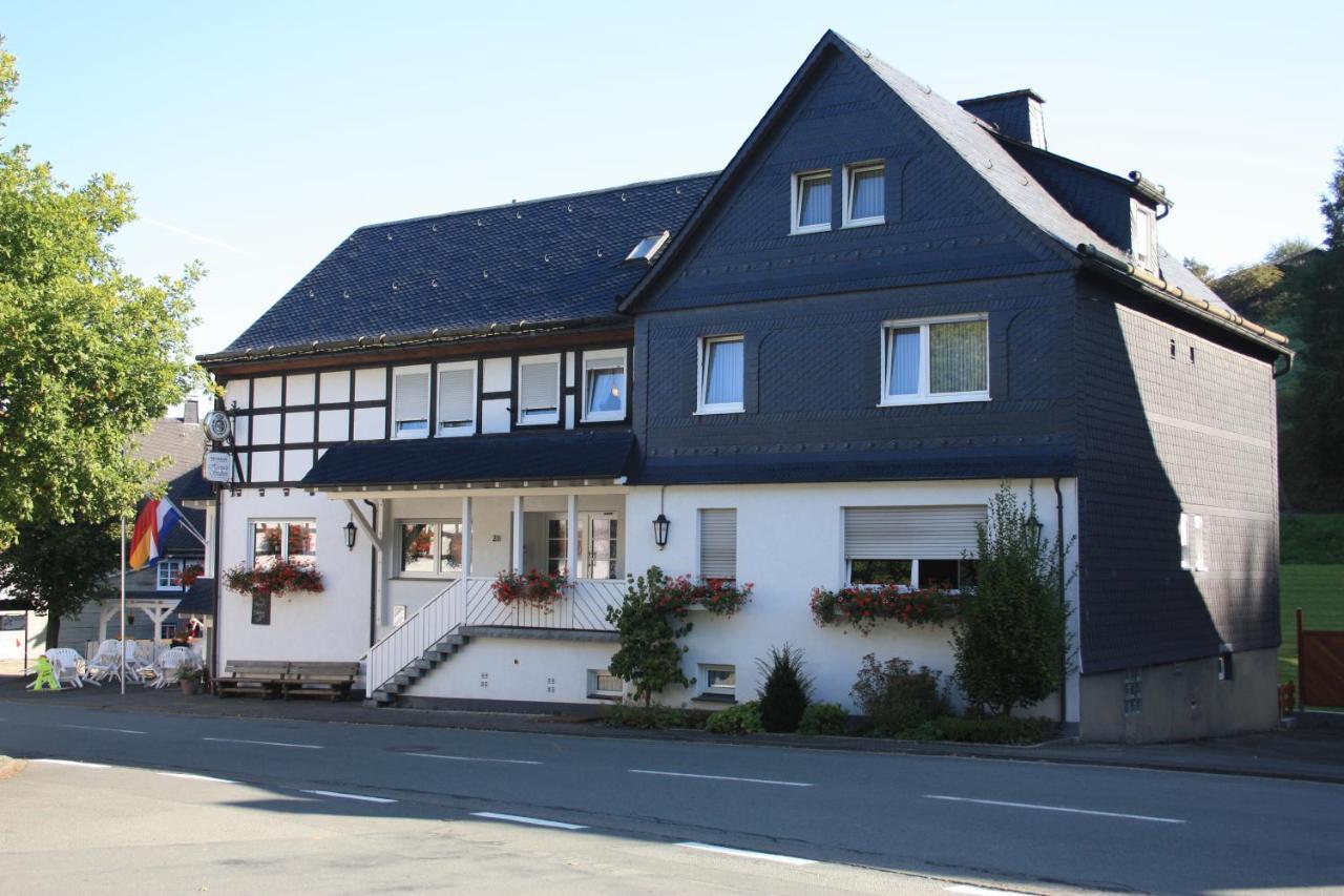 Gasthof-Pension Hunaustuben Schmallenberg Exterior foto