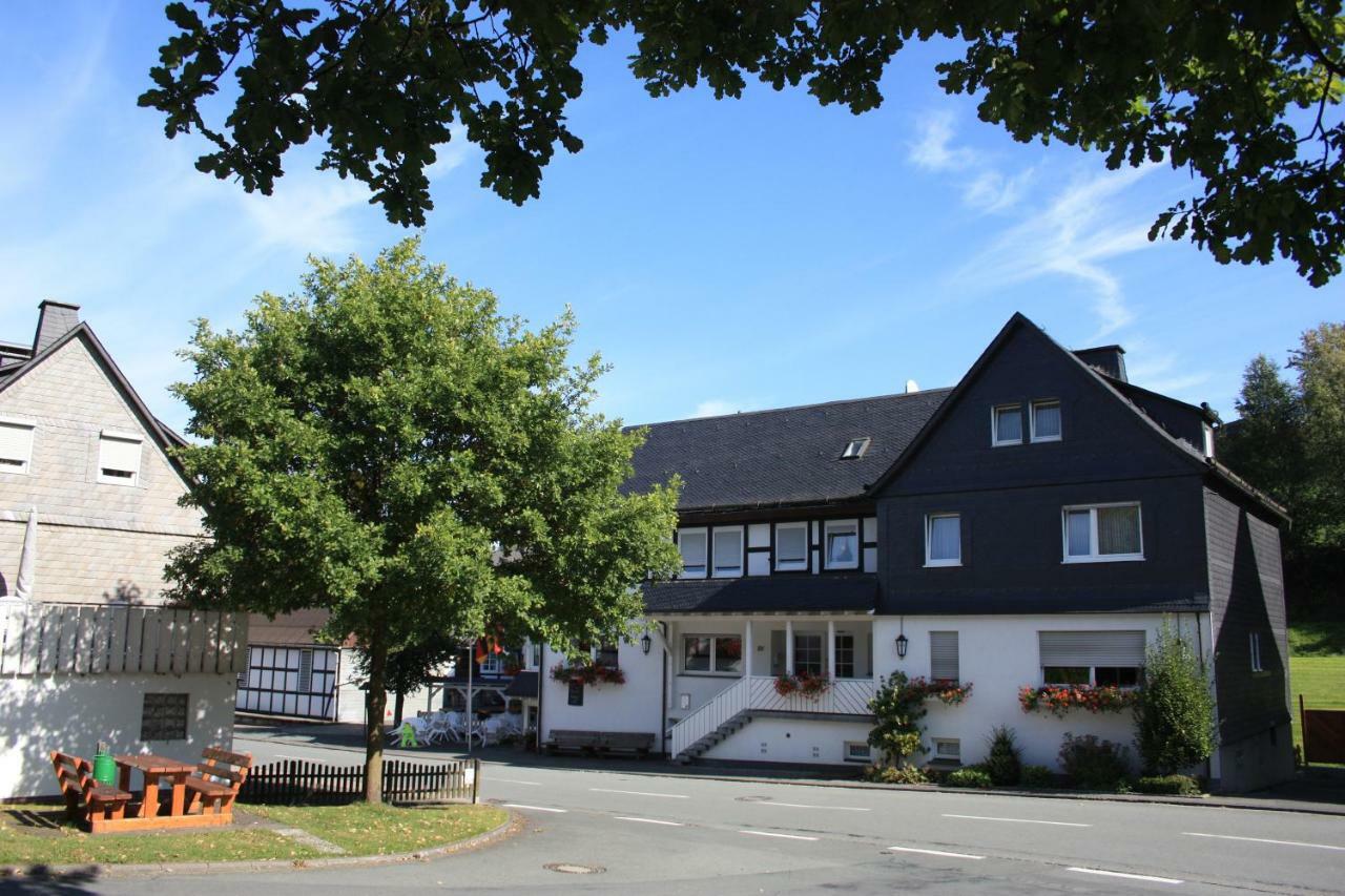 Gasthof-Pension Hunaustuben Schmallenberg Exterior foto
